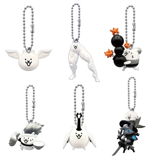 The Battle Cats gashapon display - Tank Cat dan Nekokkuma charm